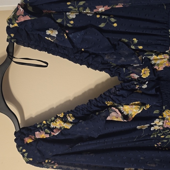 Premier Amour Navy long sleeve lined maxi dress. Front and back deep v neck line - Picture 3 of 8